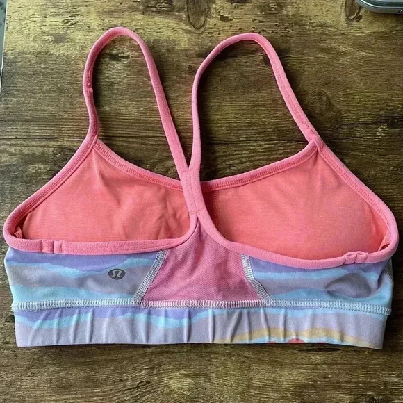 Lululemon Flow Y sports bra - Picture 5 of 9